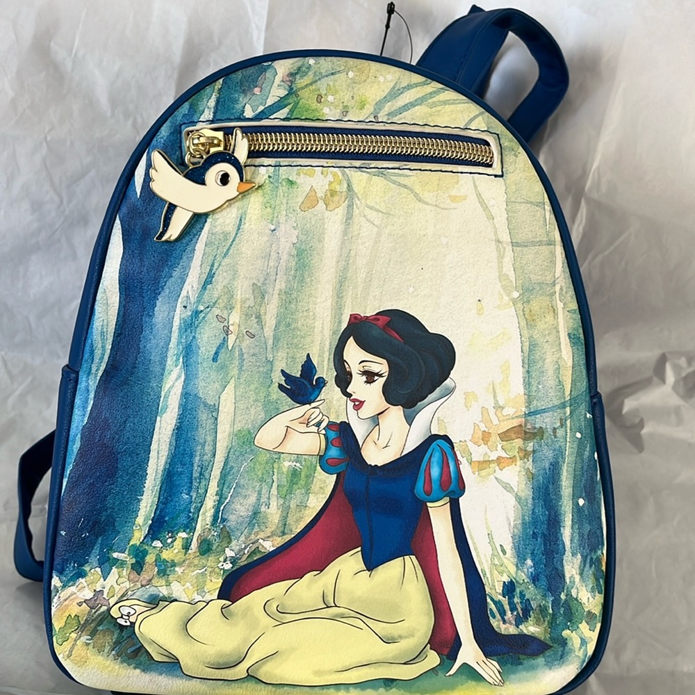 Disney Loungefly Snow White Mini Backpack NWT